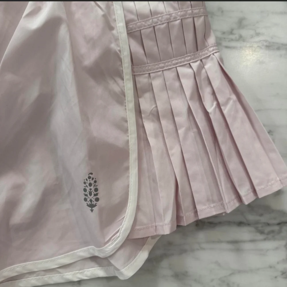 🩷FP Movement Easy Tiger Pleated Athletic Shorts Rose Wash Color - Picture 5 of 7
